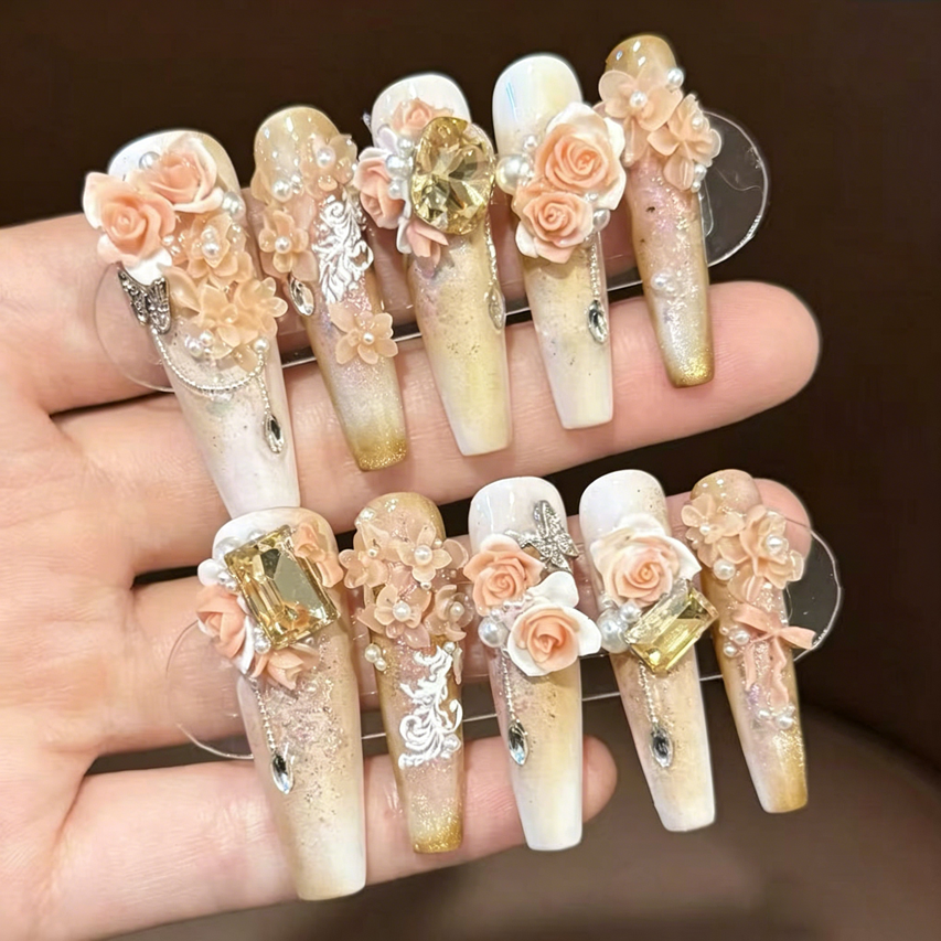 Handmade press-on nails: premium quality, ready-to-wear, removable, and exquisitely crafted