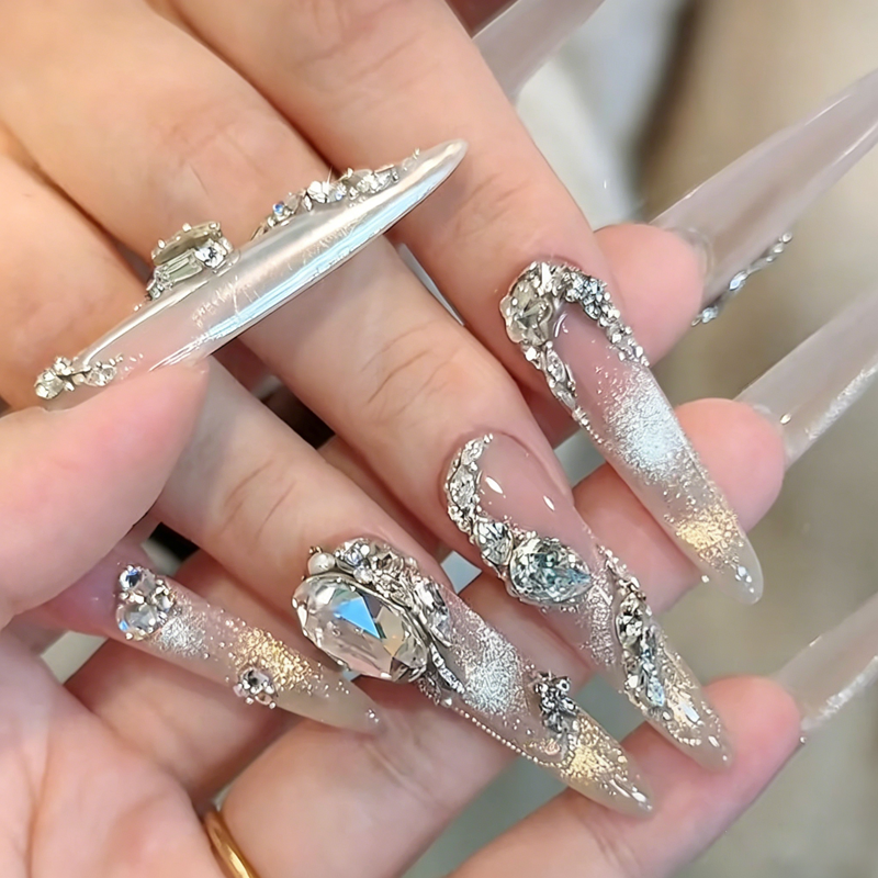 New handmade customized wearing nail, long explosive light luxury thousand gold spirit snake cold cat eye fake nail finished nail art